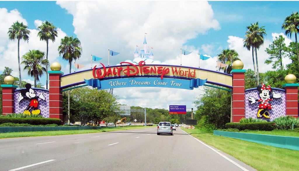 Entrance of Walt Disney World 